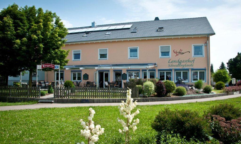 Landgasthof Schwabenpfanne Erbach an der Danau Exterior foto